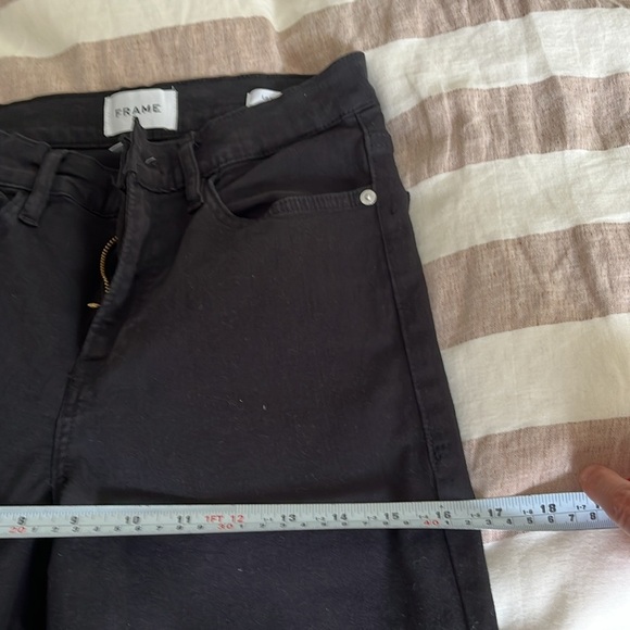 FRAME
Frame Le High Flare Jeans Film Noir Black Size 28 70's Style Bohemian - Picture 7 of 14